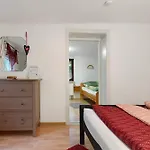 Holiday home Haus An Der Landhege